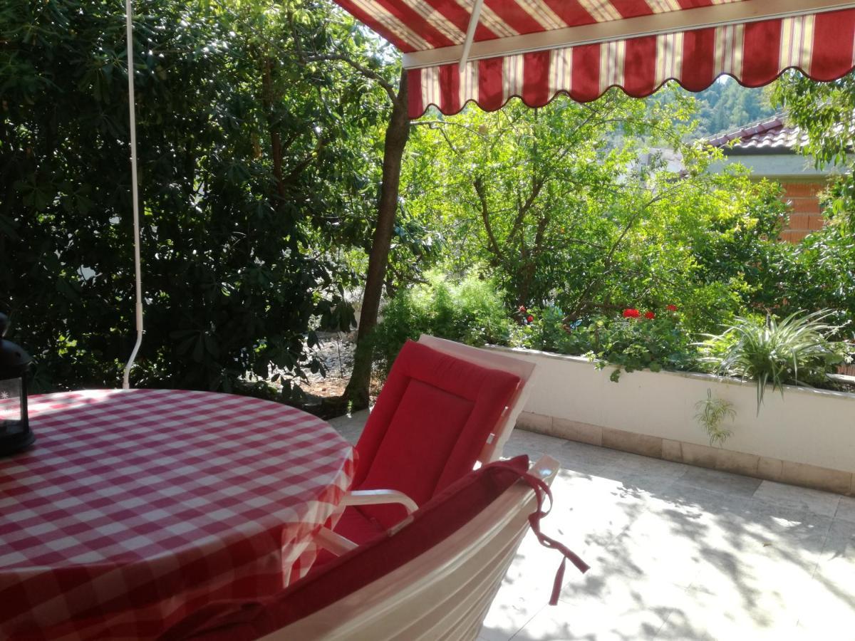 Apartment Petrovic Korčula Екстериор снимка